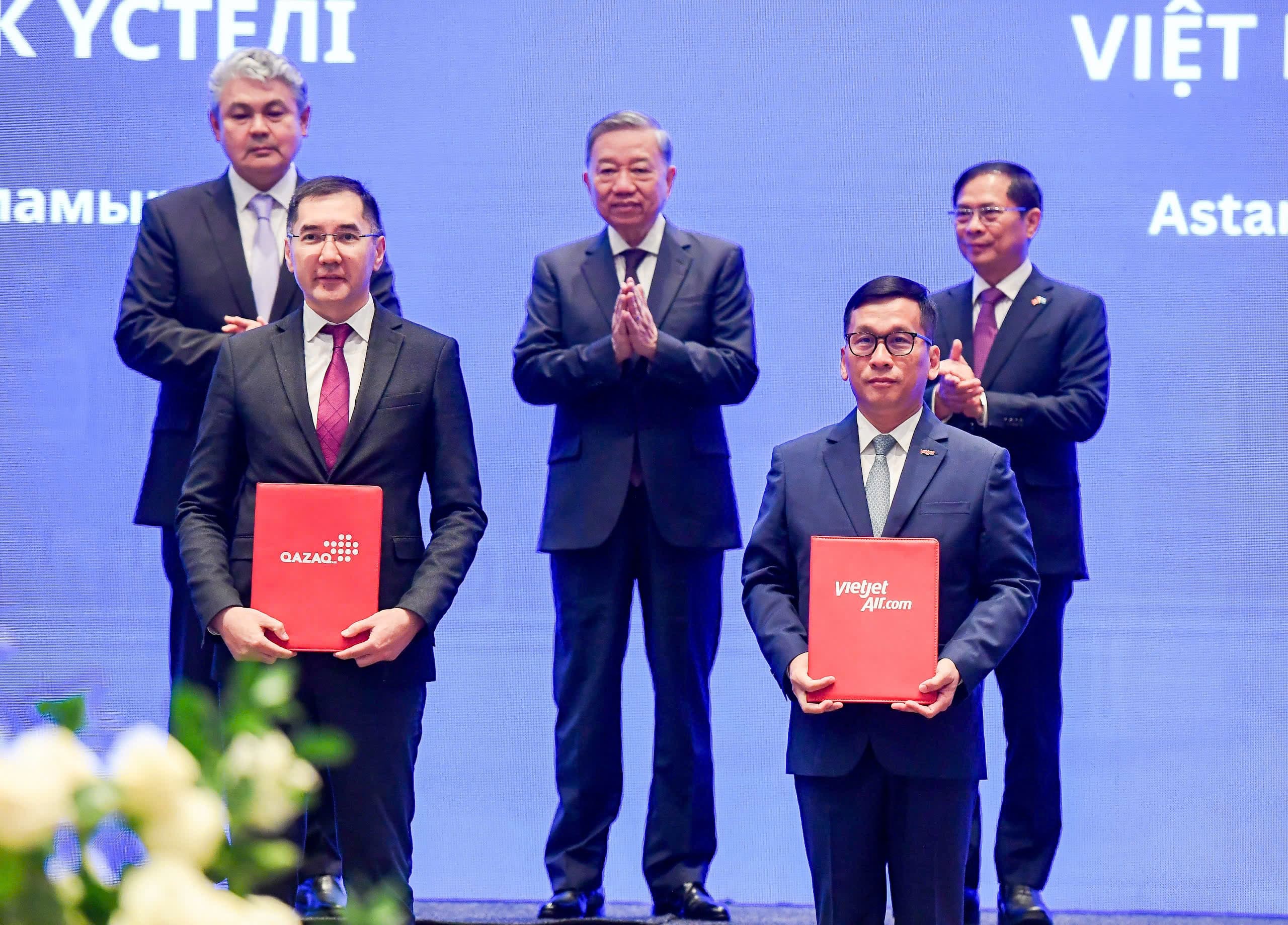 Vietjet Unveils New Airline Brand –Vietjet Qazaqstan